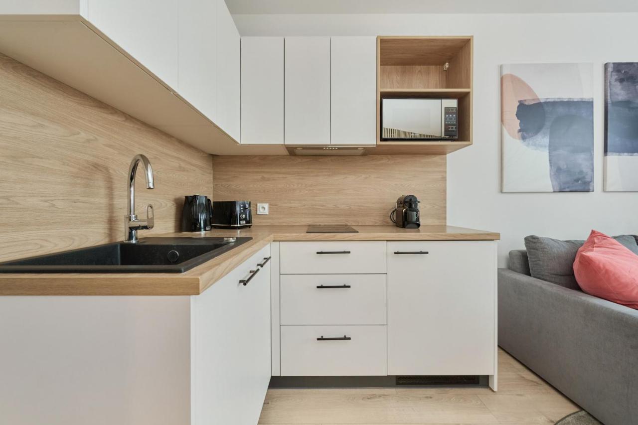 ורוצלב Wroclavia Apartments Dyrekcyjna By Noclegi Renters מראה חיצוני תמונה