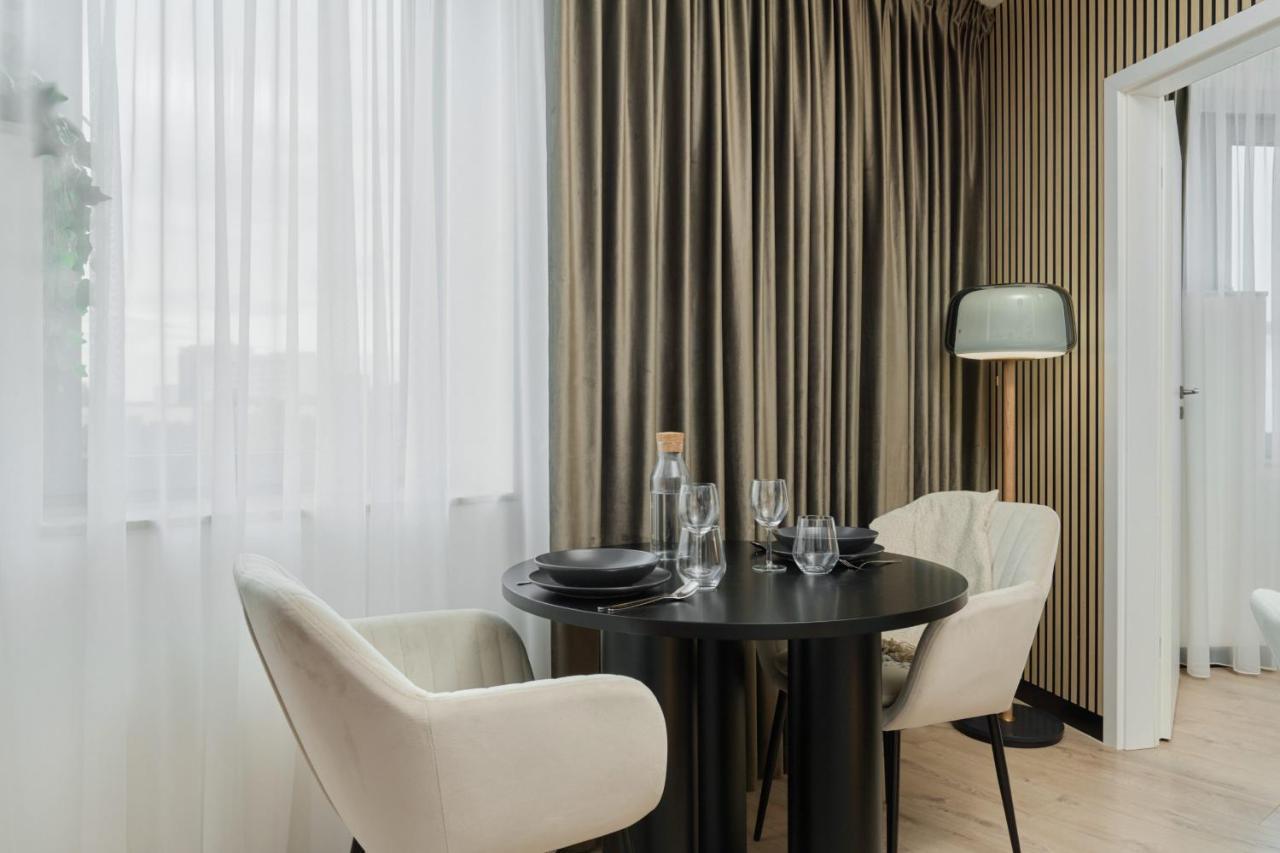 ורוצלב Wroclavia Apartments Dyrekcyjna By Noclegi Renters מראה חיצוני תמונה