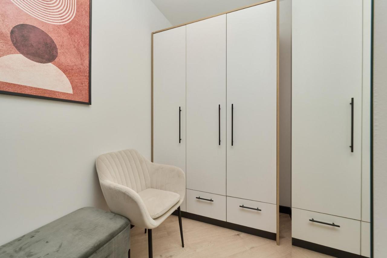ורוצלב Wroclavia Apartments Dyrekcyjna By Noclegi Renters מראה חיצוני תמונה