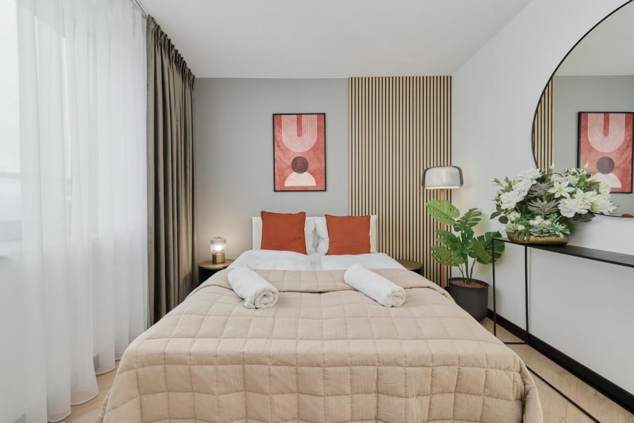 ורוצלב Wroclavia Apartments Dyrekcyjna By Noclegi Renters מראה חיצוני תמונה