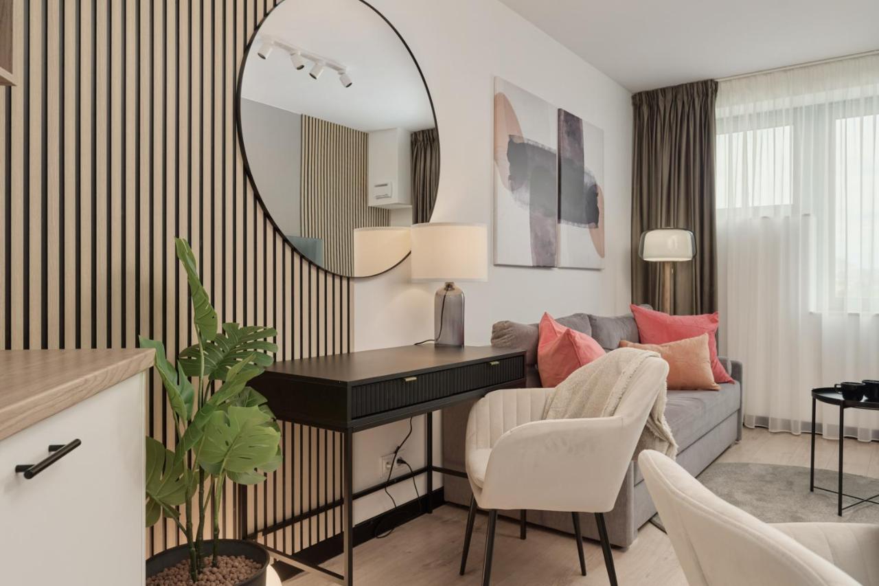 ורוצלב Wroclavia Apartments Dyrekcyjna By Noclegi Renters מראה חיצוני תמונה