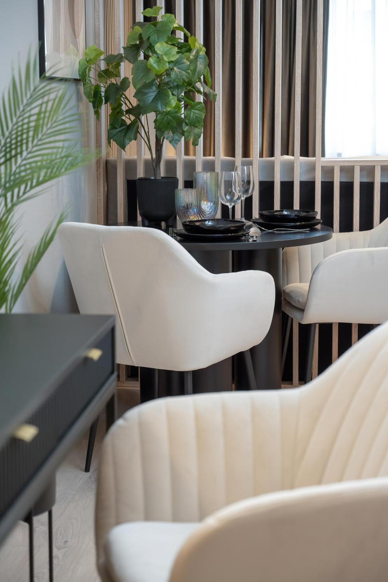ורוצלב Wroclavia Apartments Dyrekcyjna By Noclegi Renters מראה חיצוני תמונה